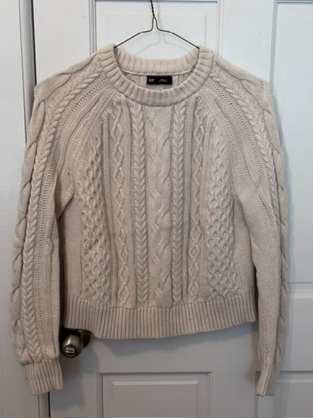 GAP Classic Cable-Knit Sweater, Size Small